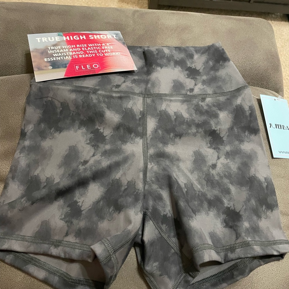 Fleo True High Rise with a 4” inseam. Brand new, never worn.
